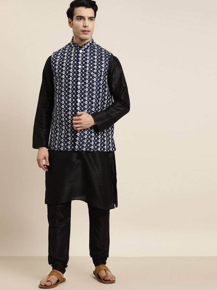 SOJANYA Men Black Solid Kurta with Churidar & Nehru Jacket