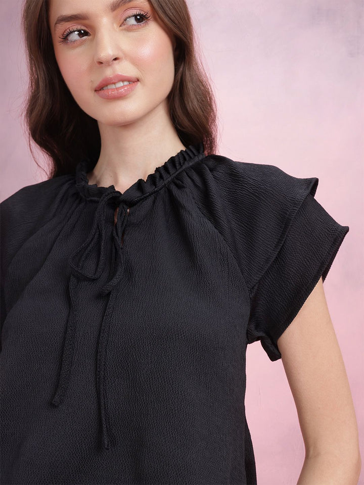 DressBerry Tie-Up Neck Crinkle Ruffled Top