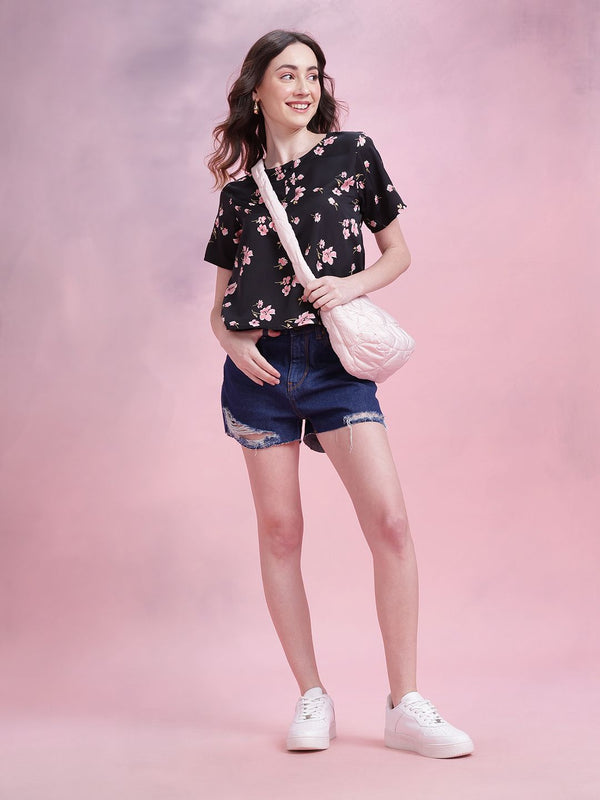 Bahagian atas cetak bunga dressberry