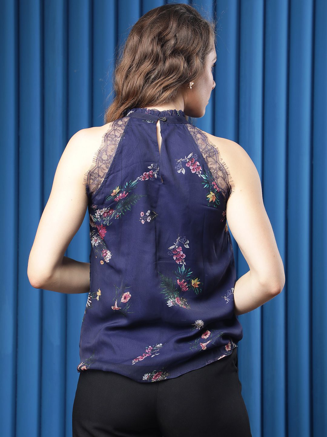 RAREISM Floral Print Halter Neck Top
