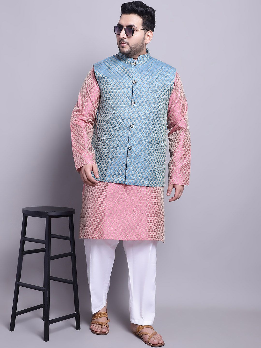 SOJANYA PLUS Ethnic Motifs Woven Design Kurta With Pyjamas & Nehru Jacket
