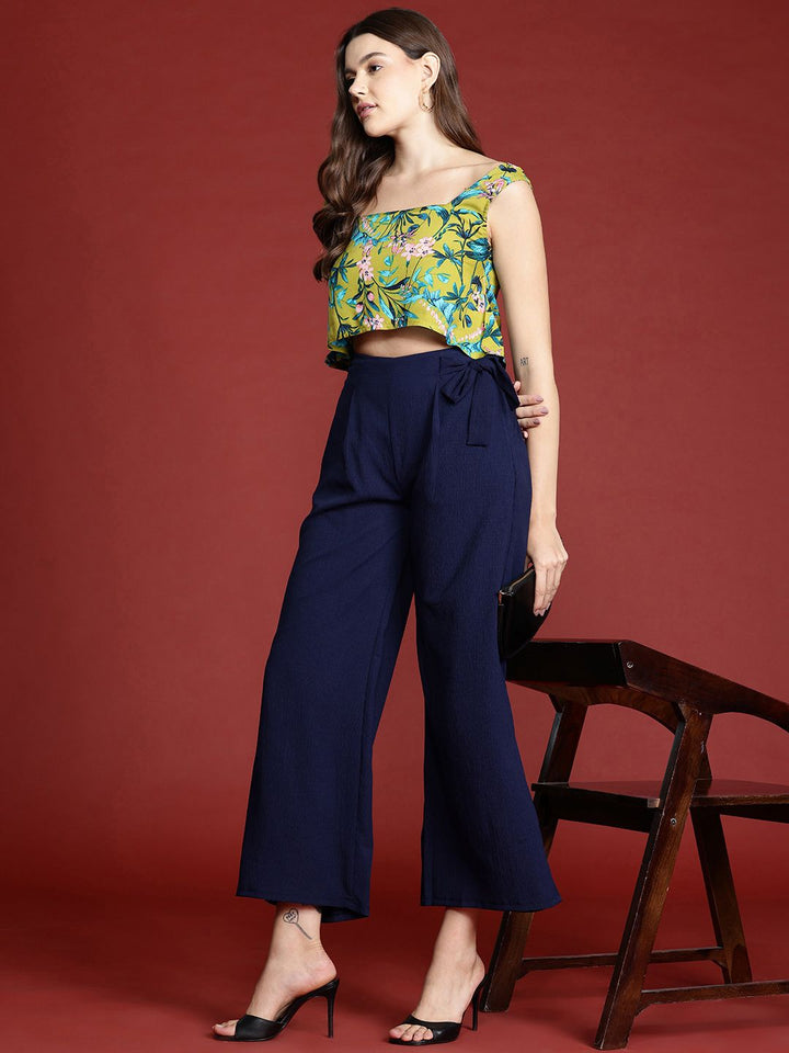 all about you Shoulder Straps Floral Print Crop Top