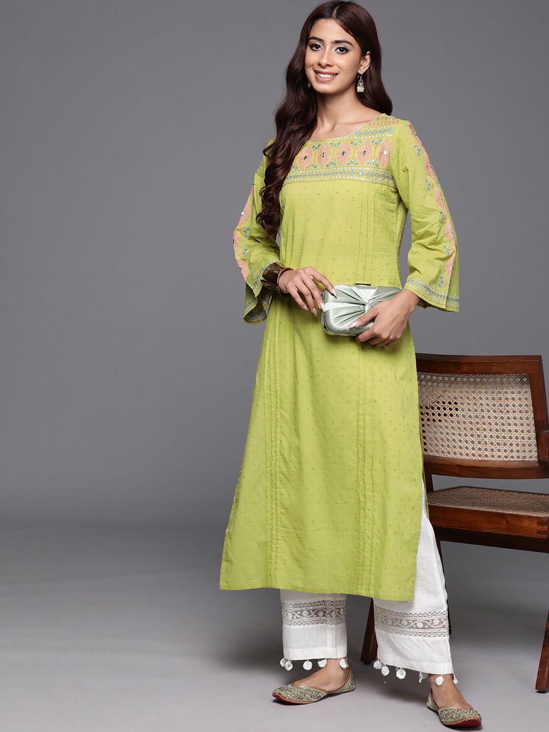 Varanga Women Embroidered Flared Sleeves Thread Work Boat Neck Kurta