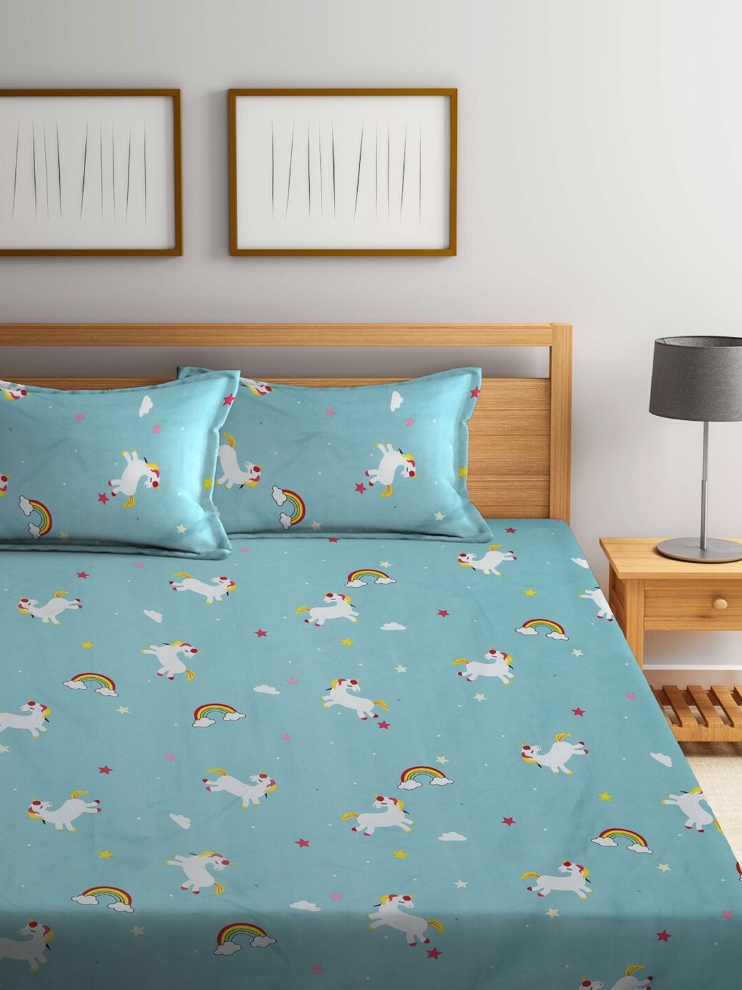 KLOTTHE Blue Conversational Polycotton 300 TC King Fine Bedsheet dengan 2 Sarung Bantal-98 x 87 inci