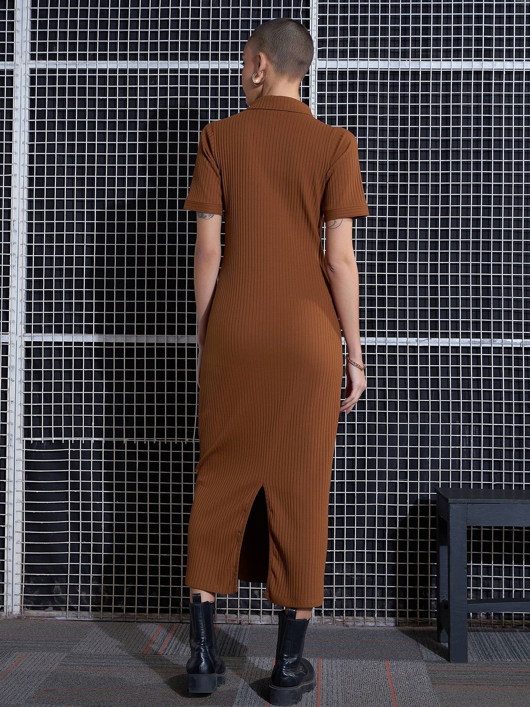 SASSAFRAS Brown Self Design Midi Sheath Dress