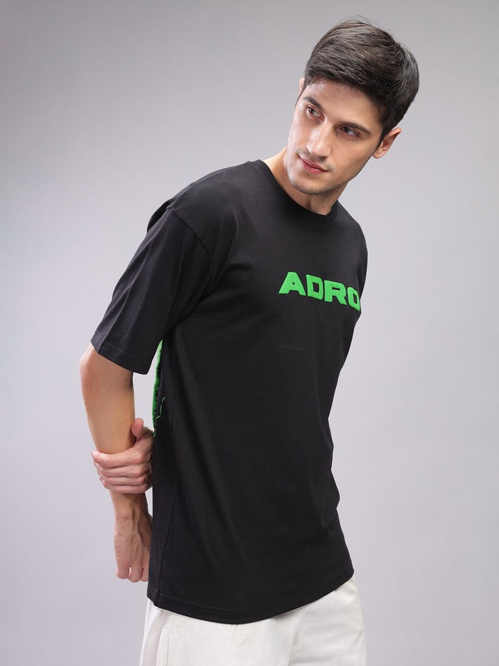 ADRO Men Typography Printed Pockets T-shirt