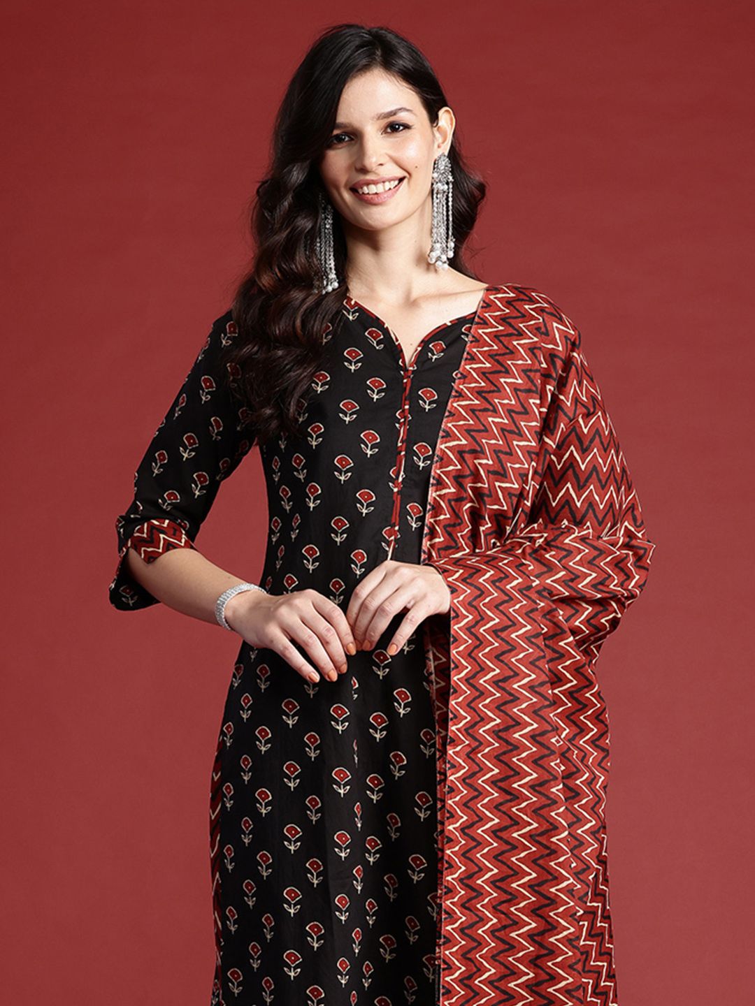 Indo Era Ethnic Motifs Printed Pure Cotton Kurta With Trousers & Dupatta