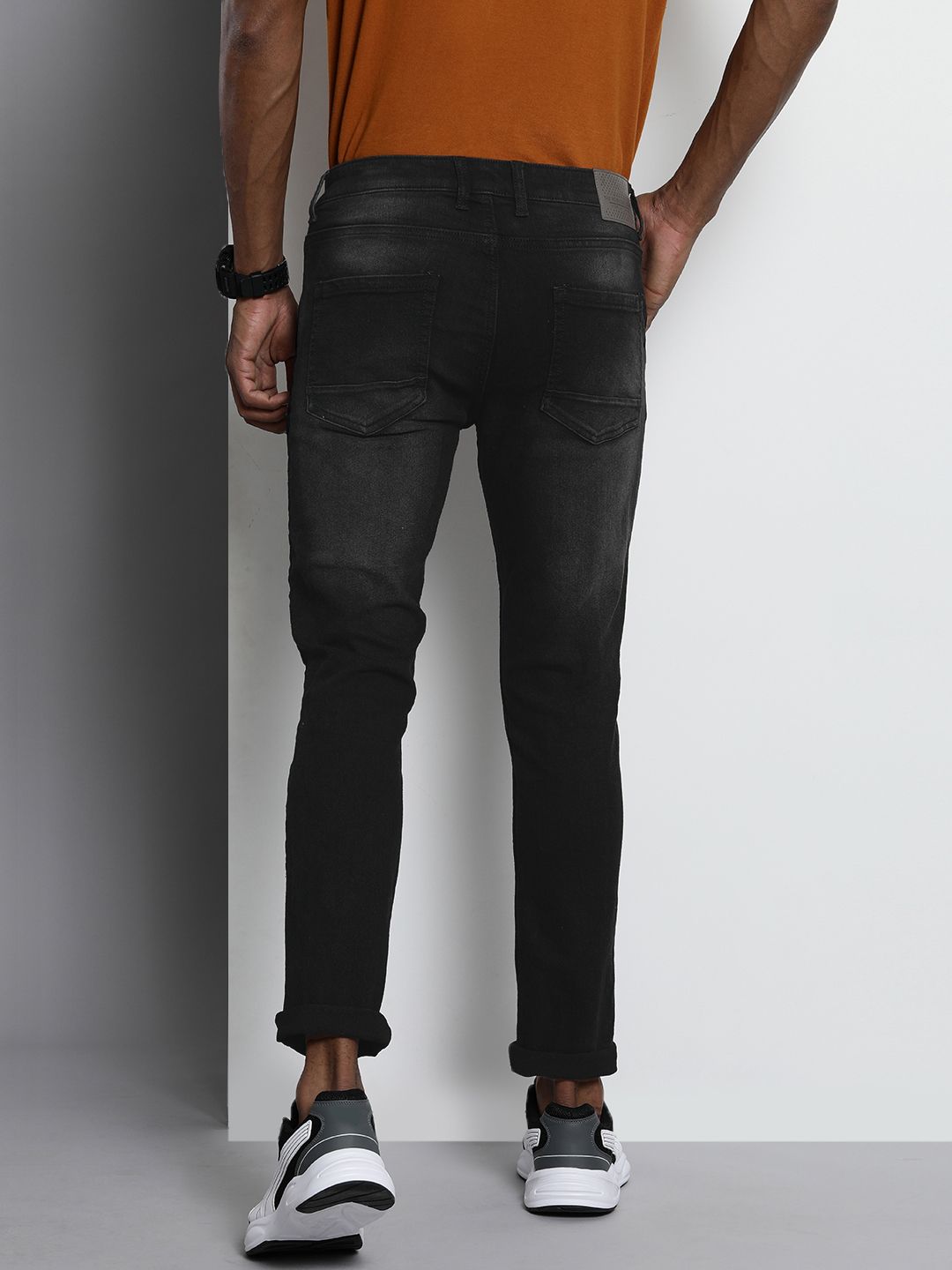 The Indian Garage Co Men Black Slim Fit Stretchable Jeans