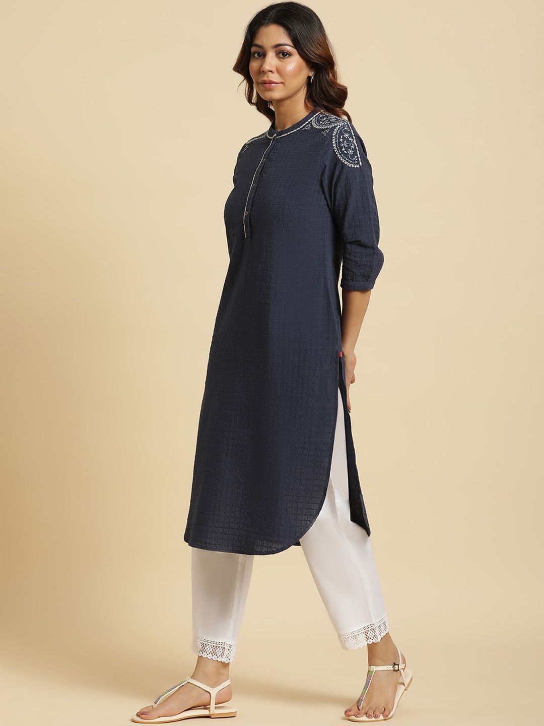 W Floral Embroidered Mandarin Collar Cotton Regular Kurta