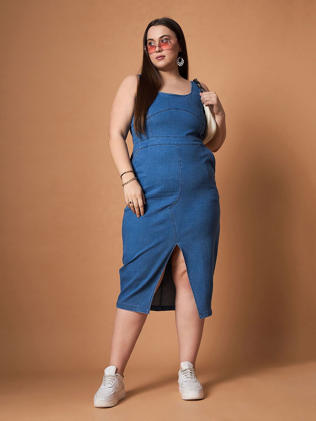 SASSAFRAS Curve Denim Sheath Midi Dress