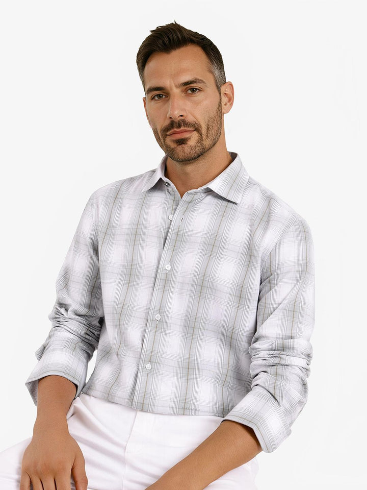 RARE RABBIT Men Comfort Spread Collar Checked Cotton Casual Shirt
