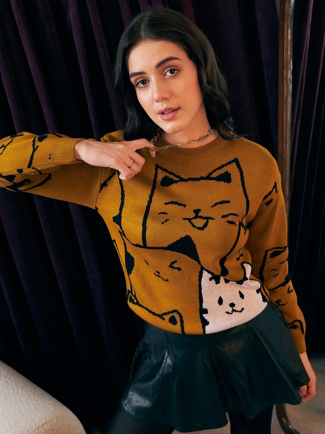 Berrylush Graphic Printed Acrylic Pullover