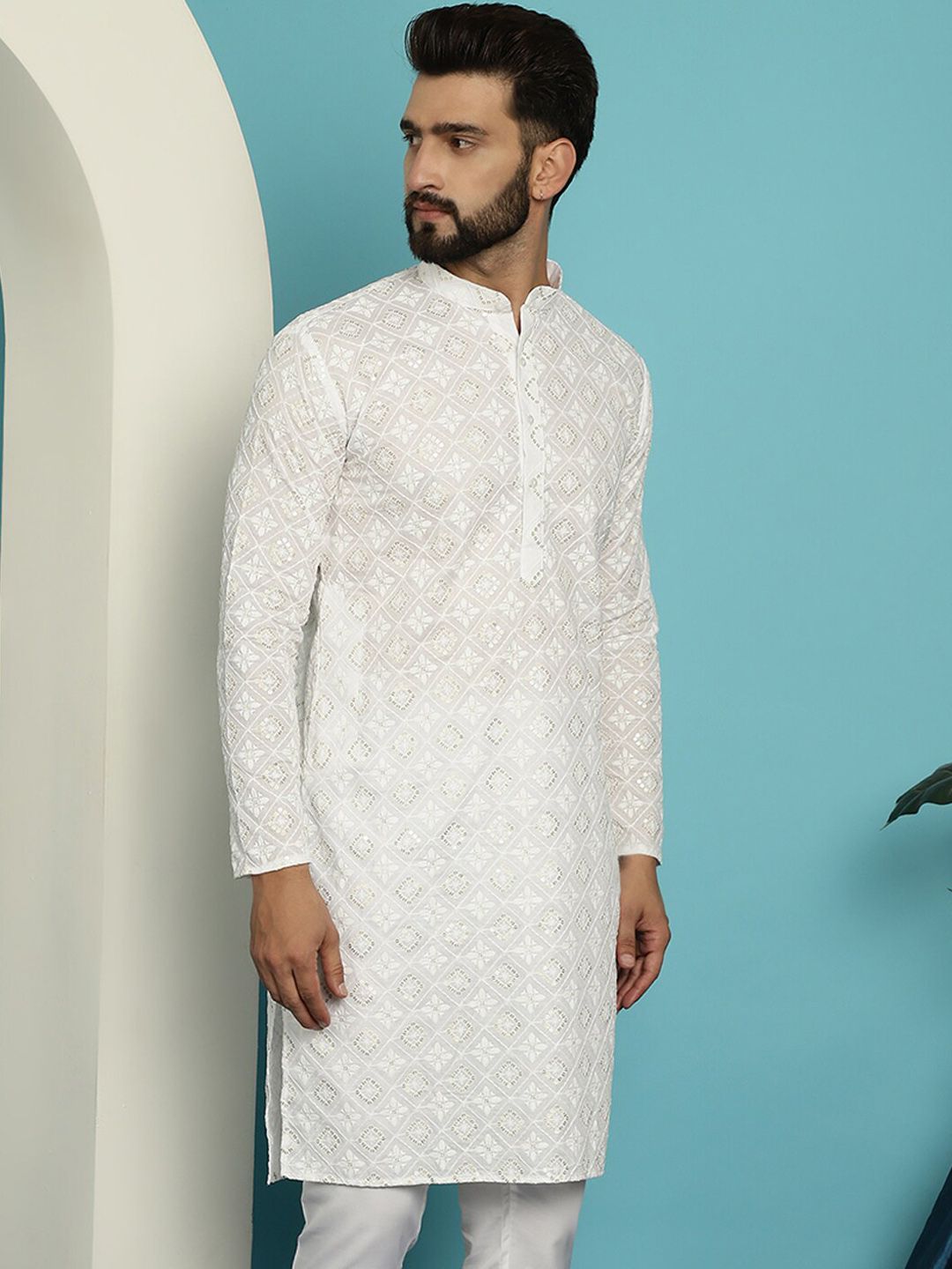 SOJANYA Ethnic Motifs Embroiedred Seqence Pure Cotton Straight Kurta