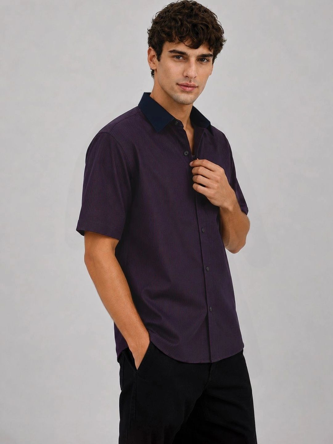 ADRO Men Relaxed Striped Casual Shirt