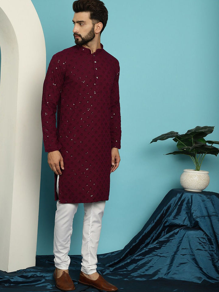 SOJANYA Kolar Mandarin Sulam Geometrik Kurta Kapas Tulen Berlabuci dengan Churidar