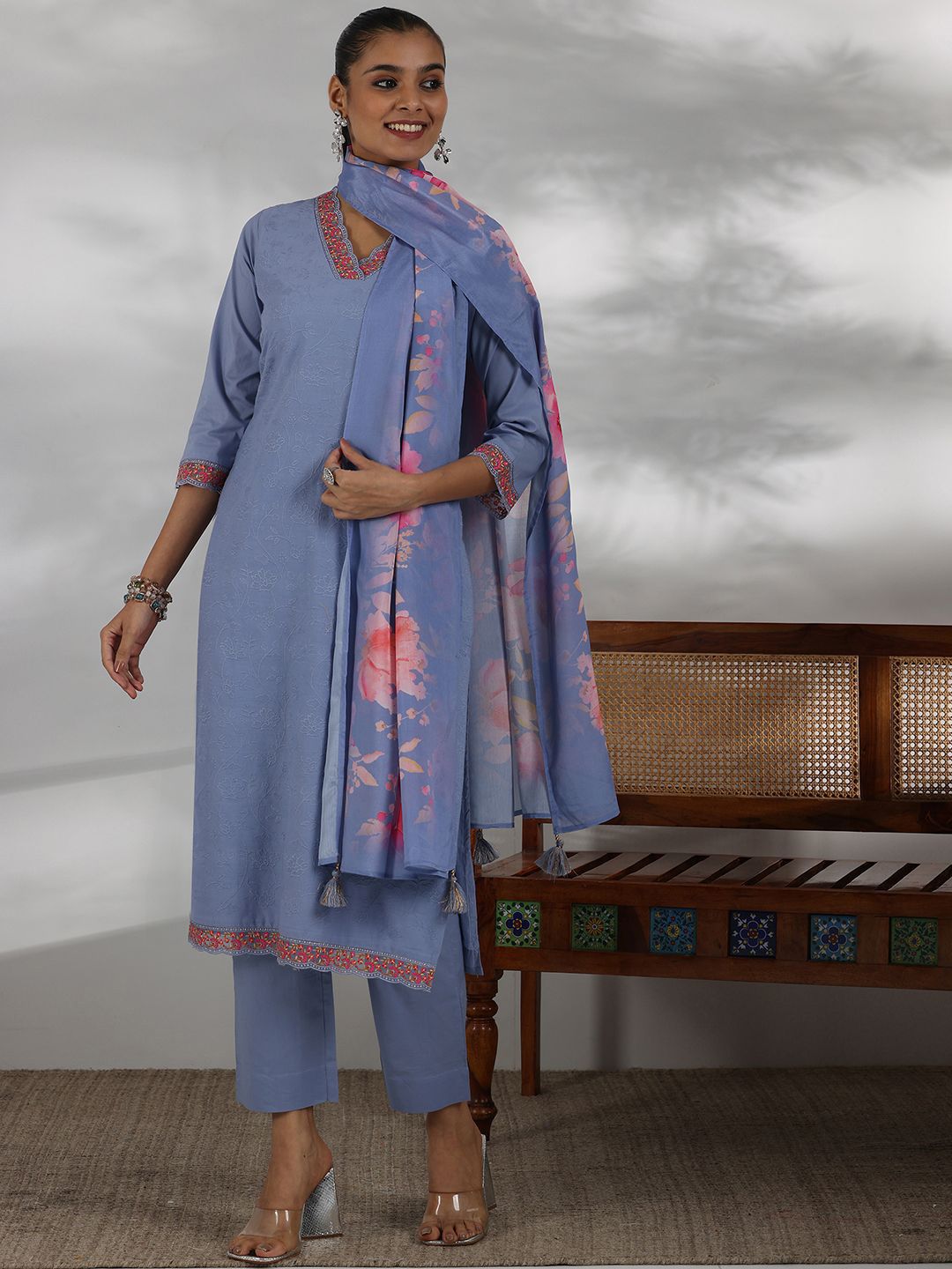 Libas Women Floral Embroidered Regular Thread Work Pure Cotton Kurta with Trousers & With Dupatta