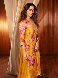 Libas Floral Printed Kurta With Trousers & Dupatta