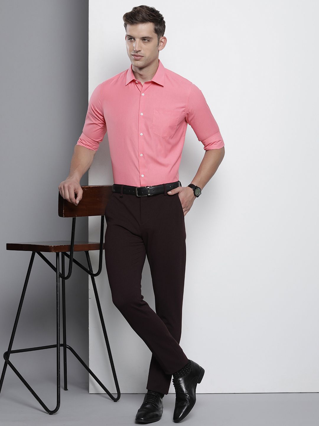 The Indian Garage Co. X Luxe Men Slim Fit Opaque Formal Shirt