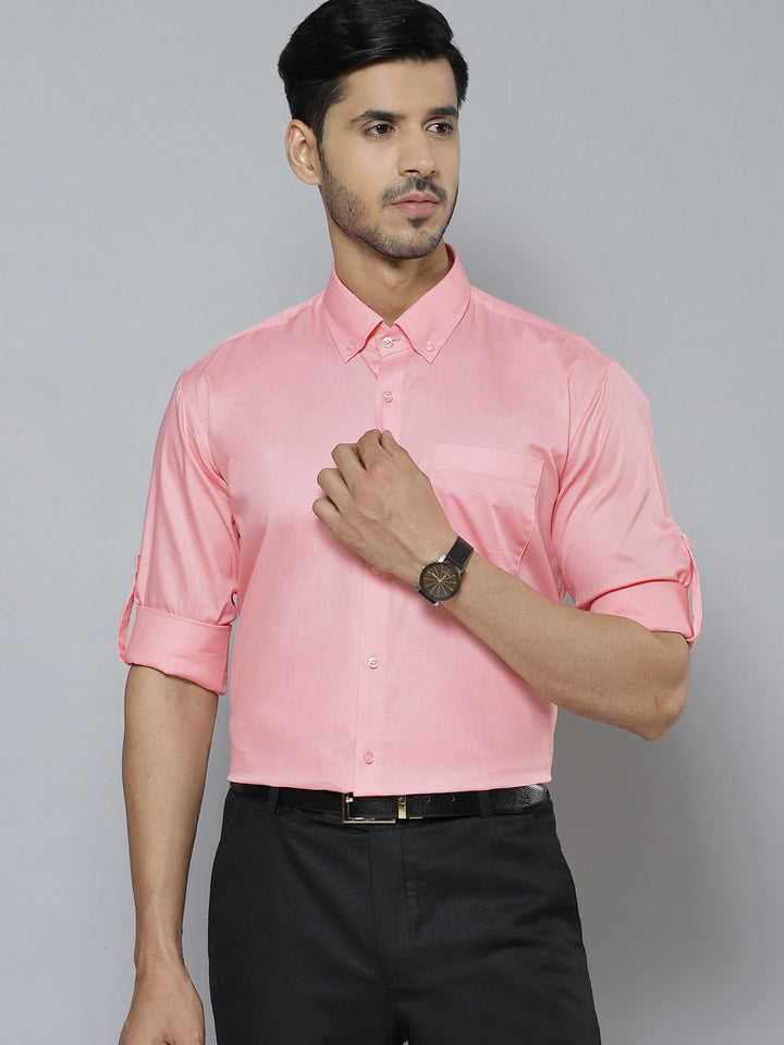 DENNISON Men Peach-Coloured Smart Slim Fit Water Repellent Shirt
