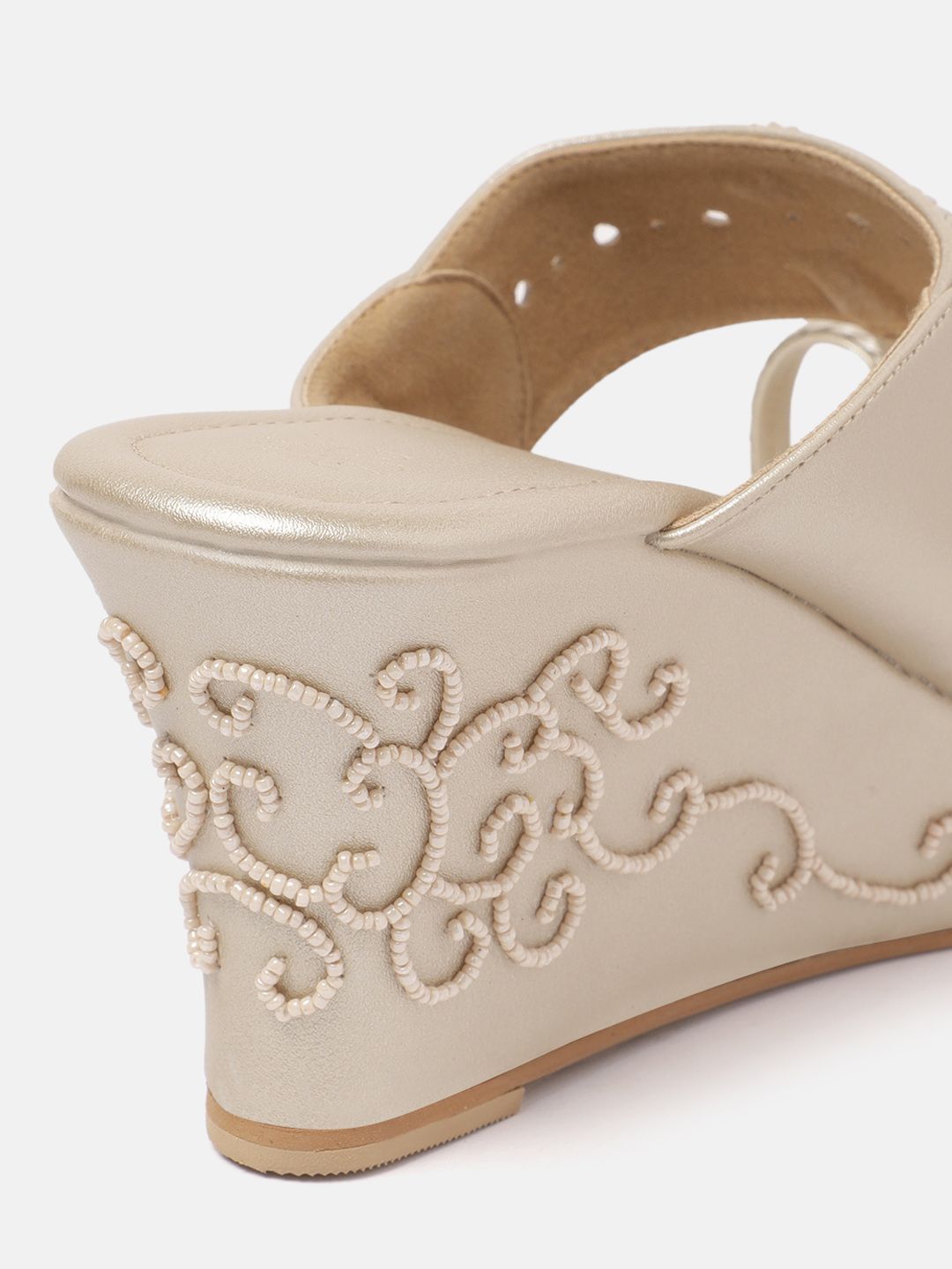 House of Pataudi Ethnic Embellished Wedge Heel