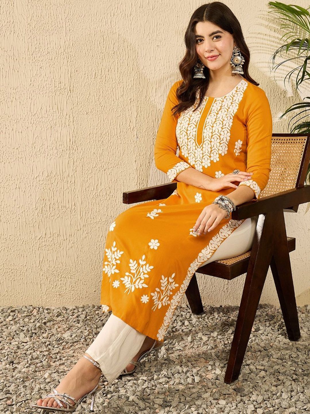 KALINI Floral Embroidered Round Neck Thread Work Straight Kurta