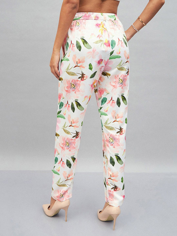 SASSAFRAS White Women Floral Printed Straight Fit Trousers