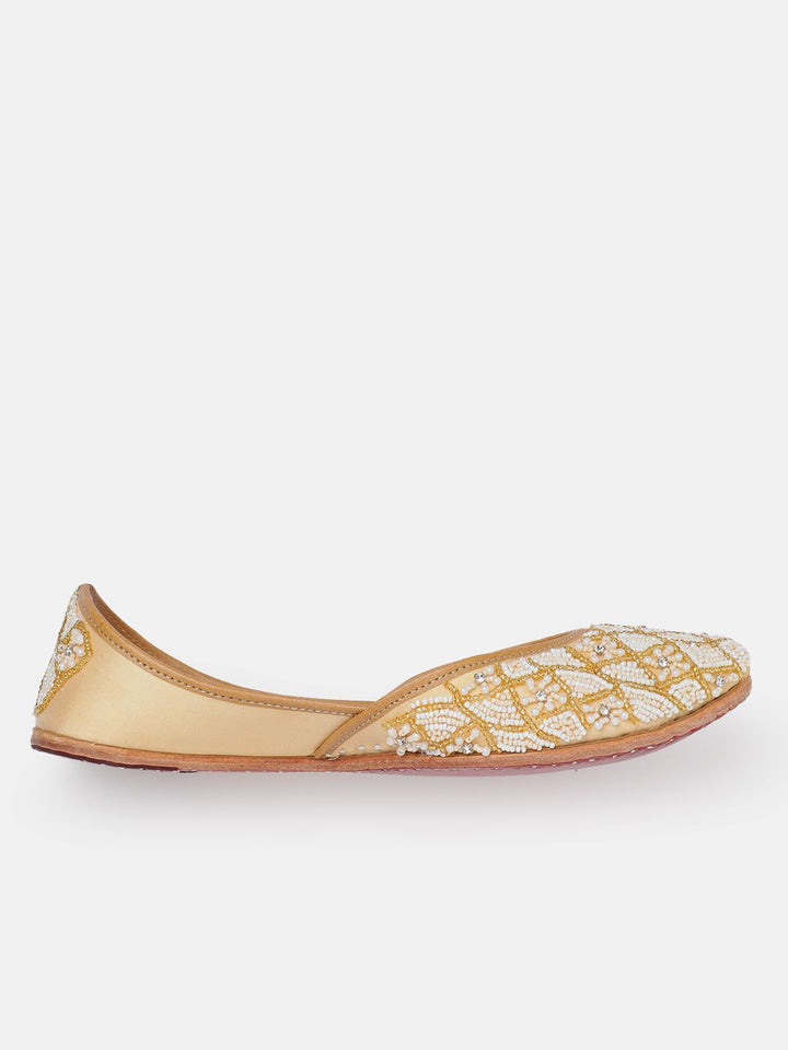 House of Pataudi Women Beads Embellished Mojaris