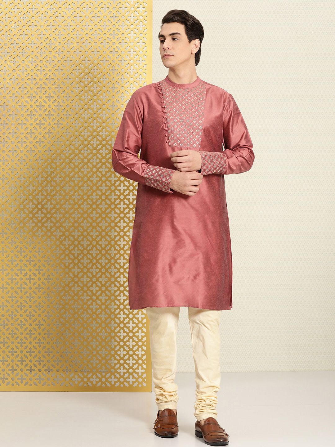 House of Pataudi Men Yoke Design Angrakha Jashn Kurta