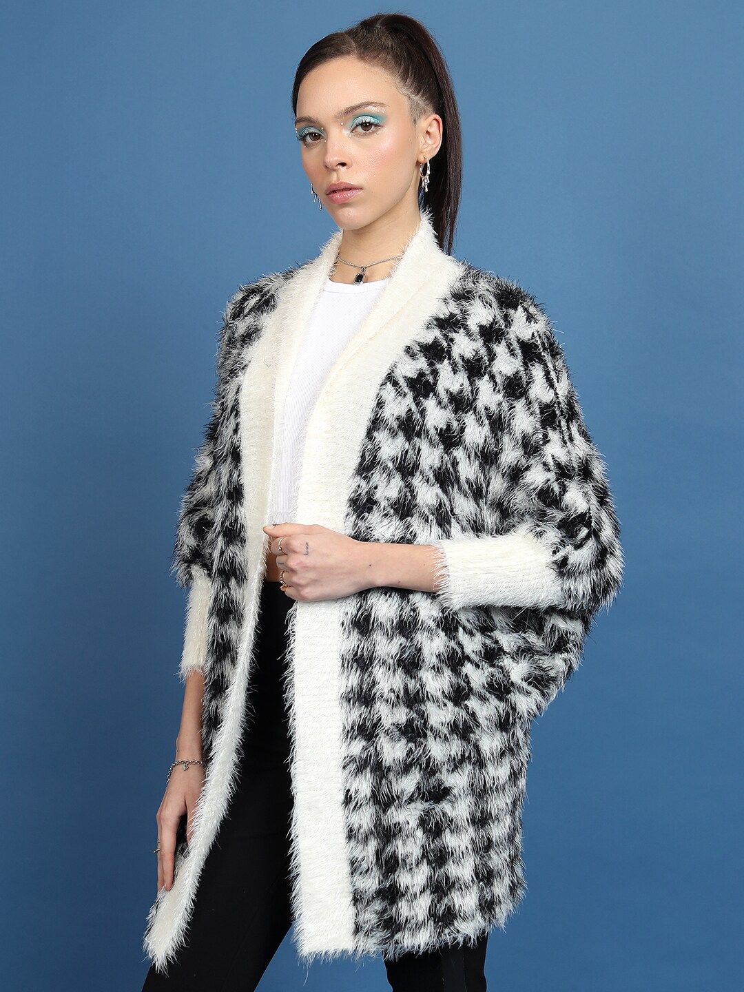 Tokyo Talkies Black Geometric Printed Fuzzy Acrylic Cardigan Sweater