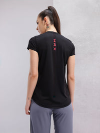 HRX by Hrithik Roshan Contrast Stitch Rapid-Dry Training T-shirt