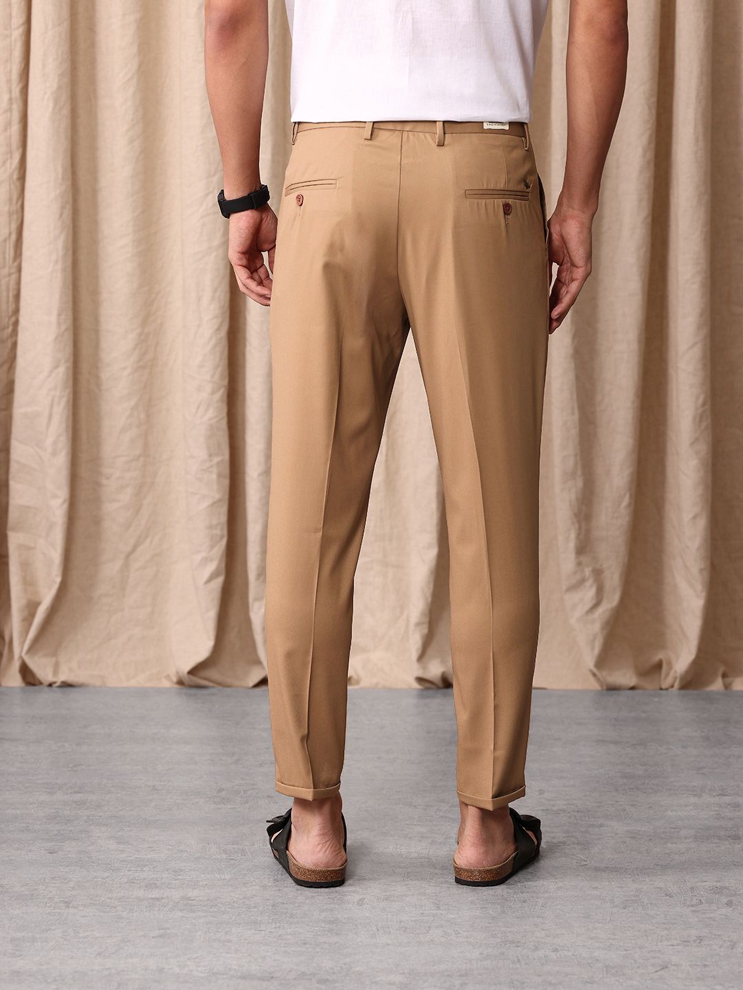 Mr Bowerbird Men Tailored Fit Vintage Pleated Trousers