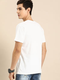 Bewakoof Men White Printed Round Neck Pure Cotton T-shirt