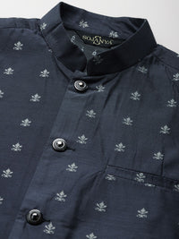 SOJANYA Kurta Self Design Lelaki Navy Blue dengan Jaket Churidar & Nehru