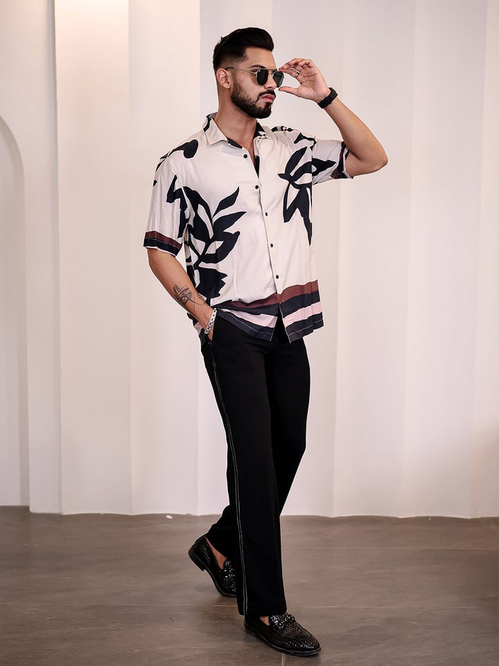 Eszett Baju Kasual Spread Collar Bercetak Abstrak
