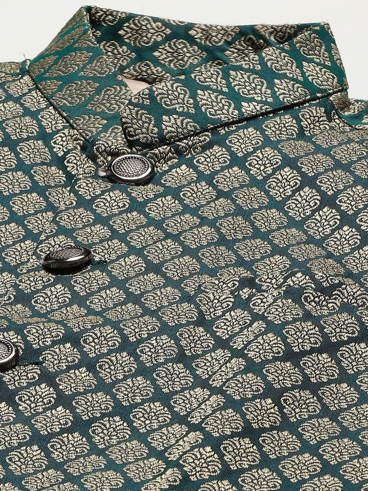SOJANYA Lelaki Kurta Kapas Tulen Chikankari Warna Peach dengan Churidar & Nehrujacket