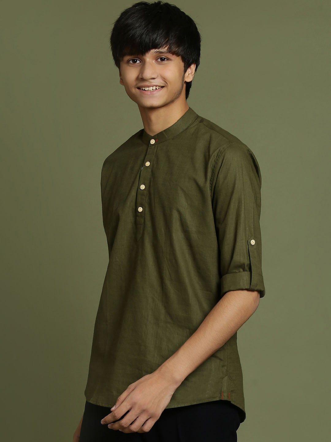 VASTRAMAY Boys Band Collar Roll-Up Sleeves Cotton Kurta