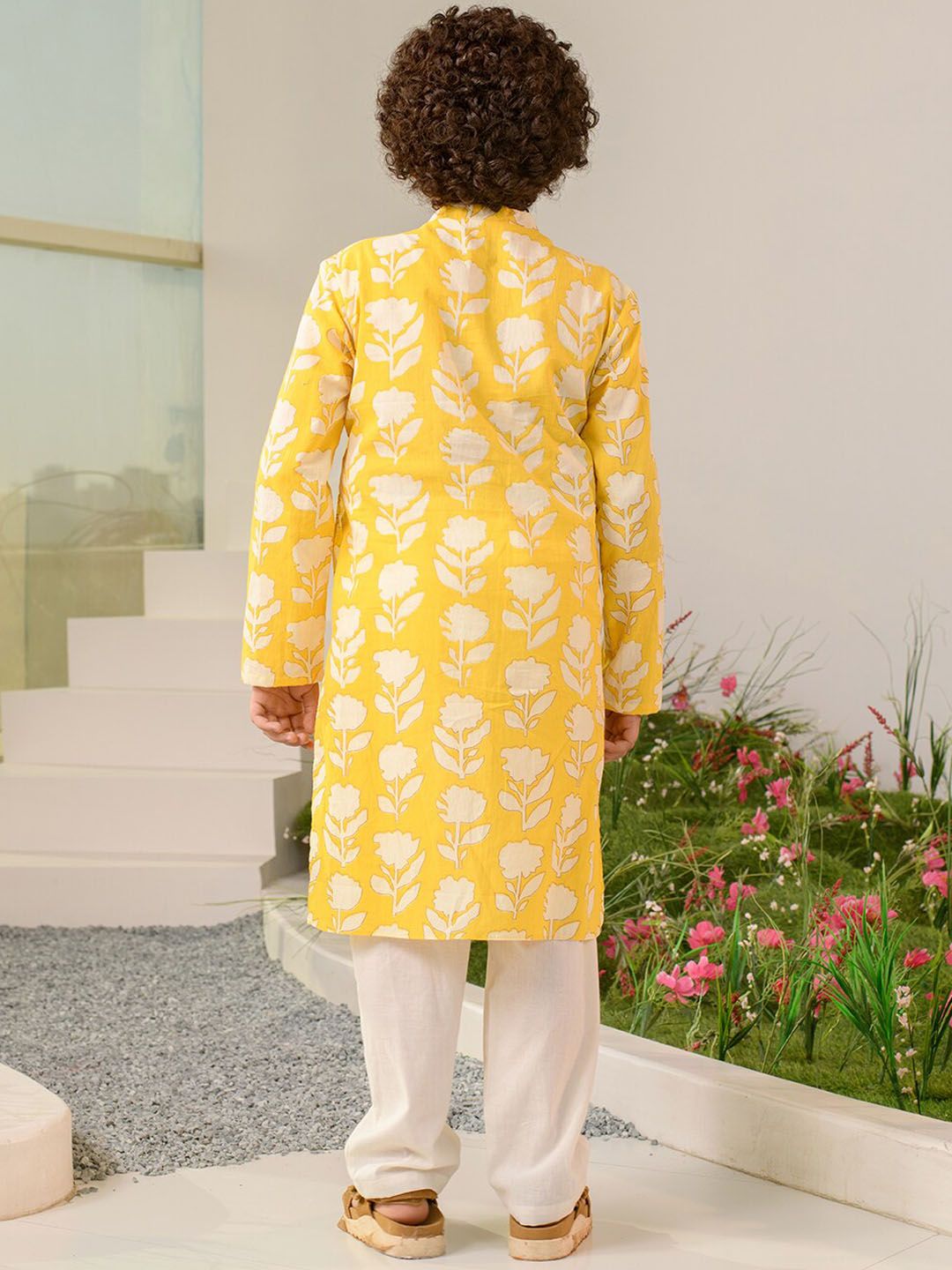 pspeaches Boys Floral Printed Pure Cotton Kurta with Pyjamas