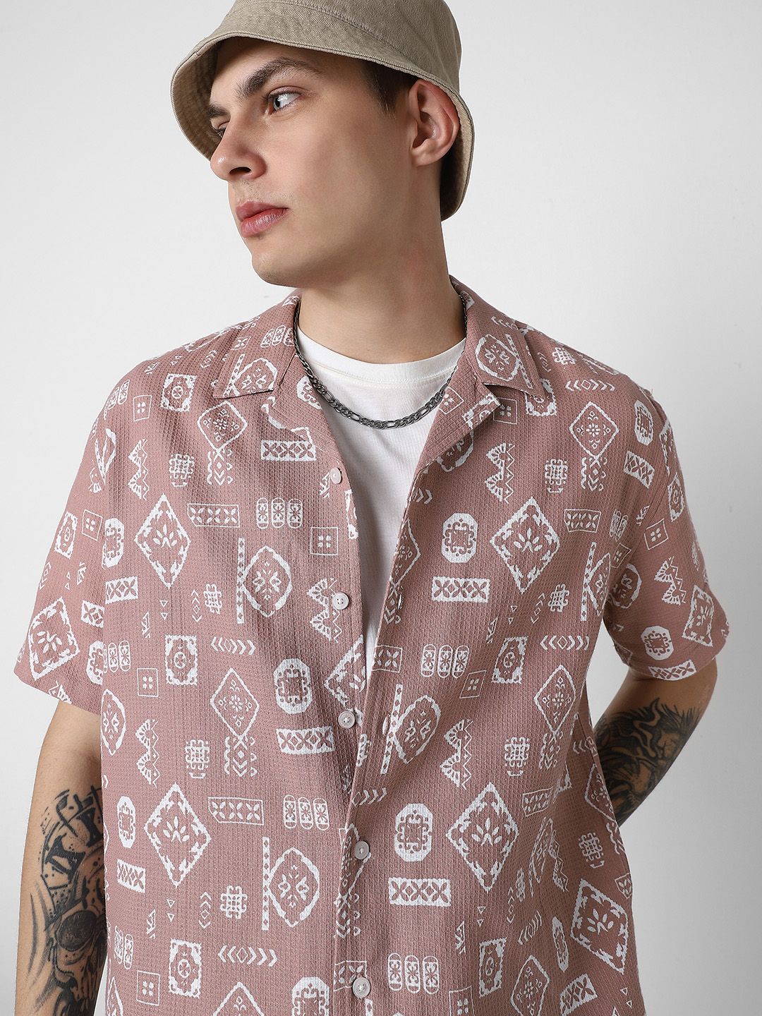 VASTRADO Men Classic Opaque Printed Casual Shirt