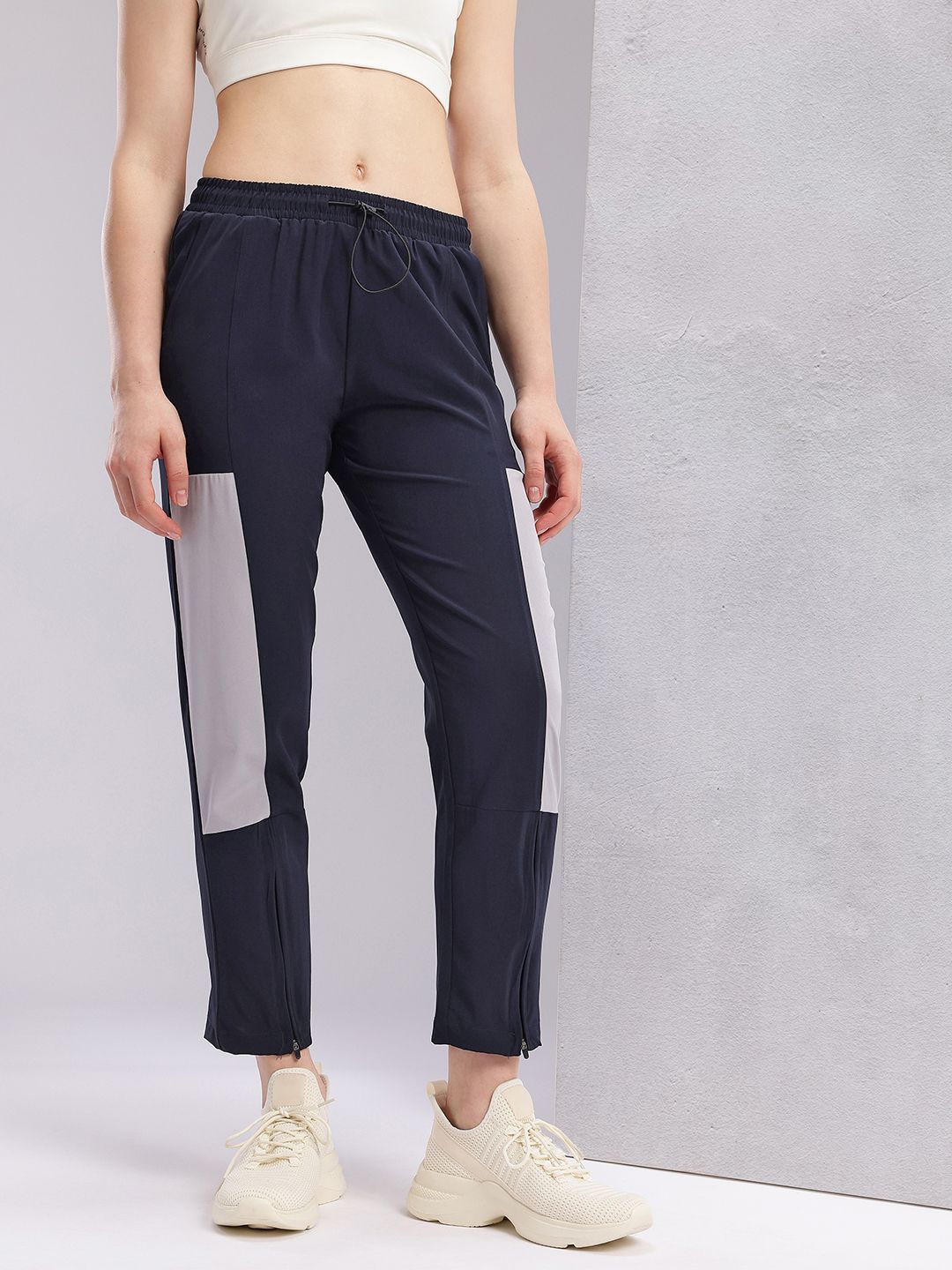 HRX by Hrithik Roshan Women Colourblocked Cropped Running Track Pants with Zip Detail