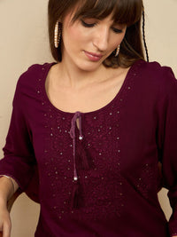 Indo Era Ethnic Motifs Embroidered Tie-Up Neck Thread Work Straight Kurta