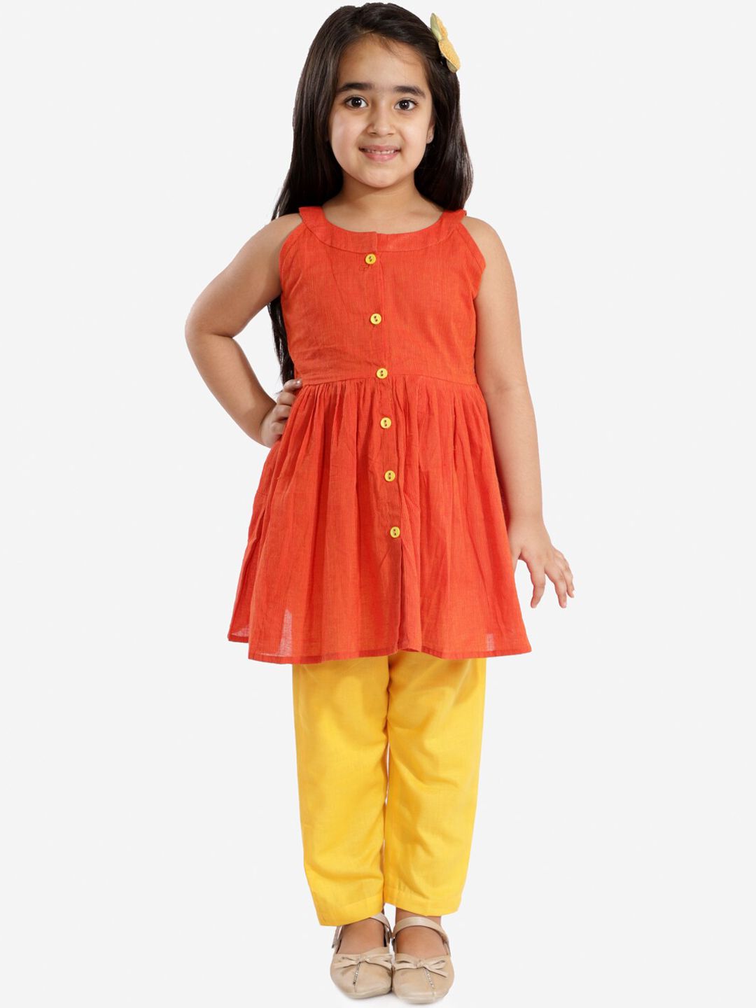 VASTRAMAY Girls Red Pure Cotton Kurta with Trousers