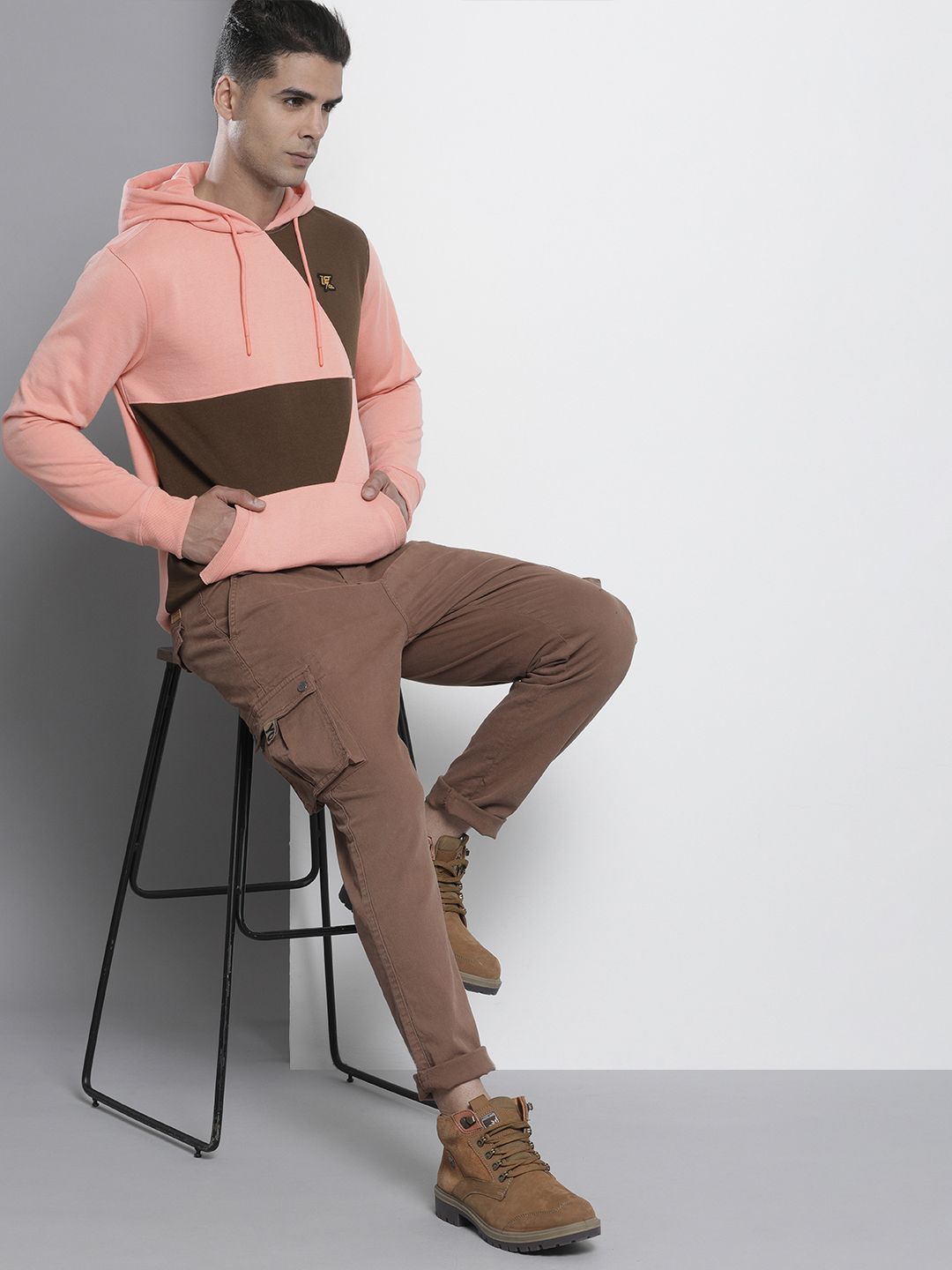 The Indian Garage Co Men Peach-Coloured Colourblocked Hooded Sweatshirt
