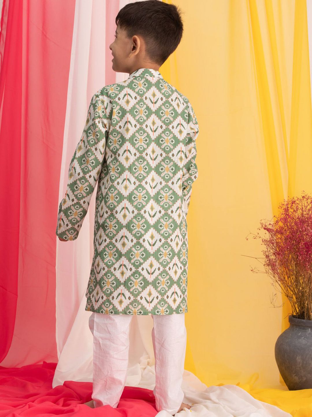 VASTRAMAY Boys Ethnic Motifs Printed Regular Ikat Kurta With Pyjamas