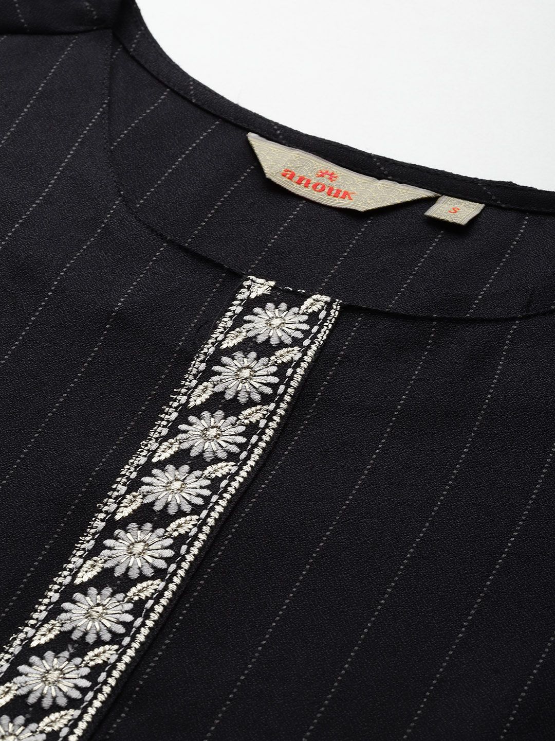 Anouk Woven Stripes Thread Work Detail Straight Kurta