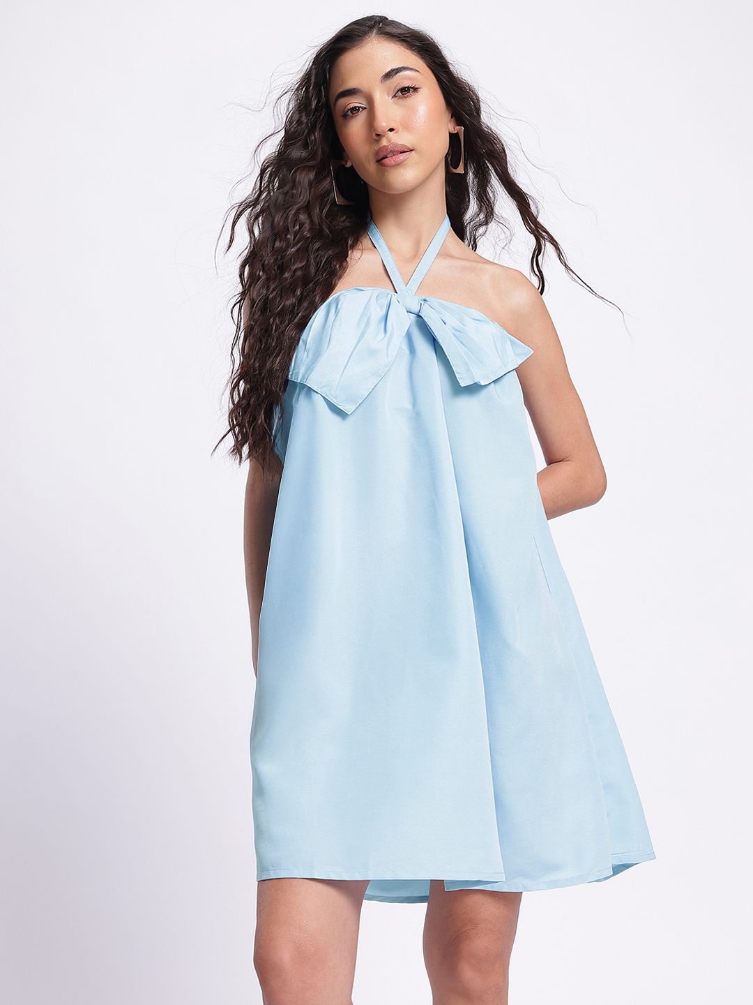 DressBerry Dreamy Rush Halter Neck Bow-Detail Sheath Dress
