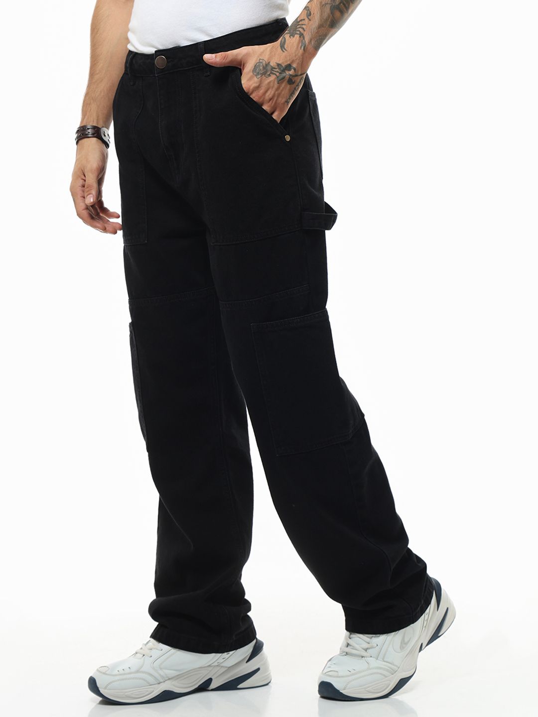 Bewakoof Men Baggy Straight Fit Carpenter Jeans