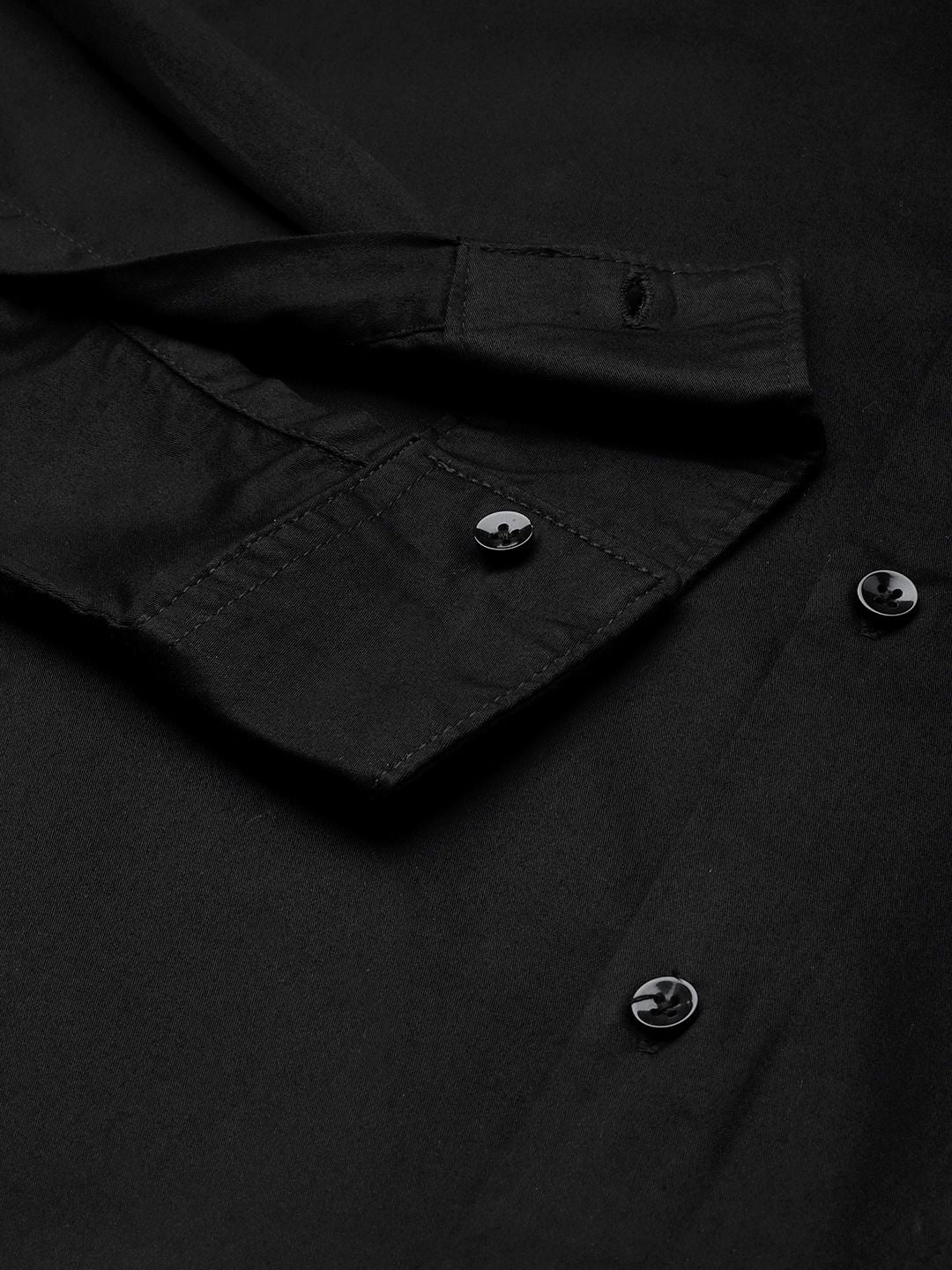 The Indian Garage Co Men Black Solid Comfort Casual Shirt