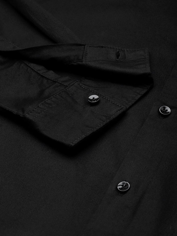 The Indian Garage Co Men Black Solid Comfort Casual Shirt