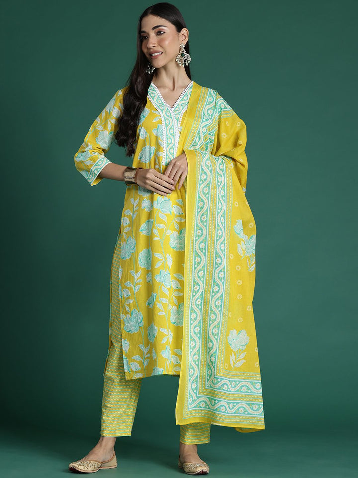 Indo Era Women Floral Printed Regular Pure Cotton Kurta with Trousers & With Dupatta