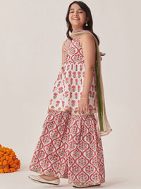 pspeaches Girls Floral Printed Regular Mirror Work Kurta with Sharara & With Dupatta